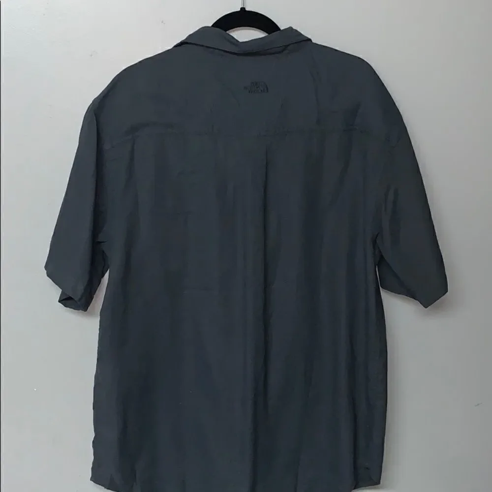 GUC MEN’S THE NORTH FACE SHORT SLEEVED SHIRT